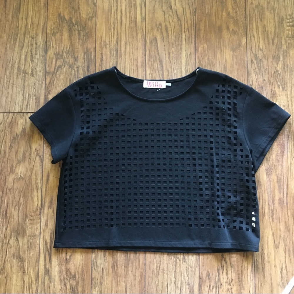 NWOT Willa Boutique Black Perforated Shirt Size S